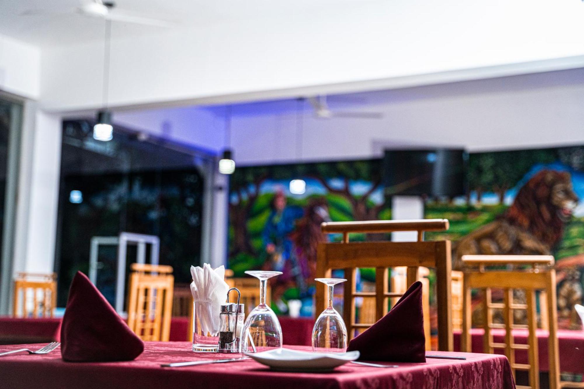 Theevanni Resort Trincomalee Εξωτερικό φωτογραφία