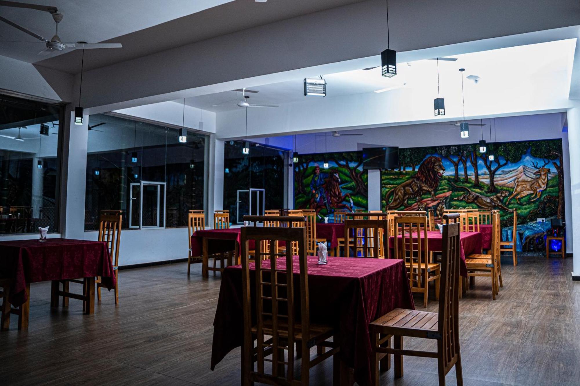 Theevanni Resort Trincomalee Εξωτερικό φωτογραφία
