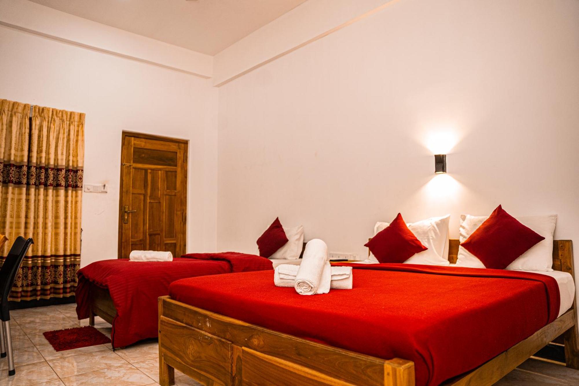 Theevanni Resort Trincomalee Εξωτερικό φωτογραφία